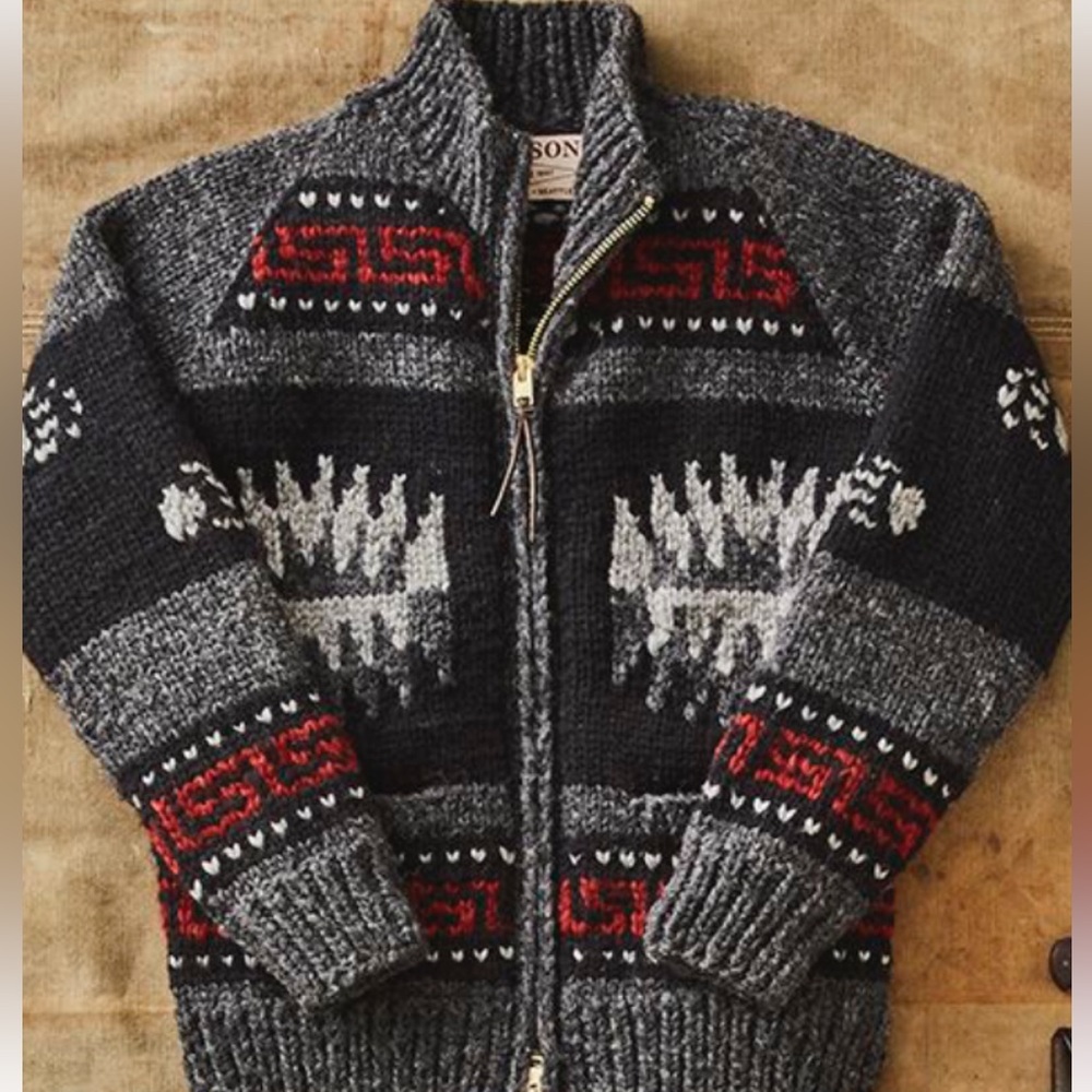 Filson - Men’s Running Wolf Cowichan Sweater